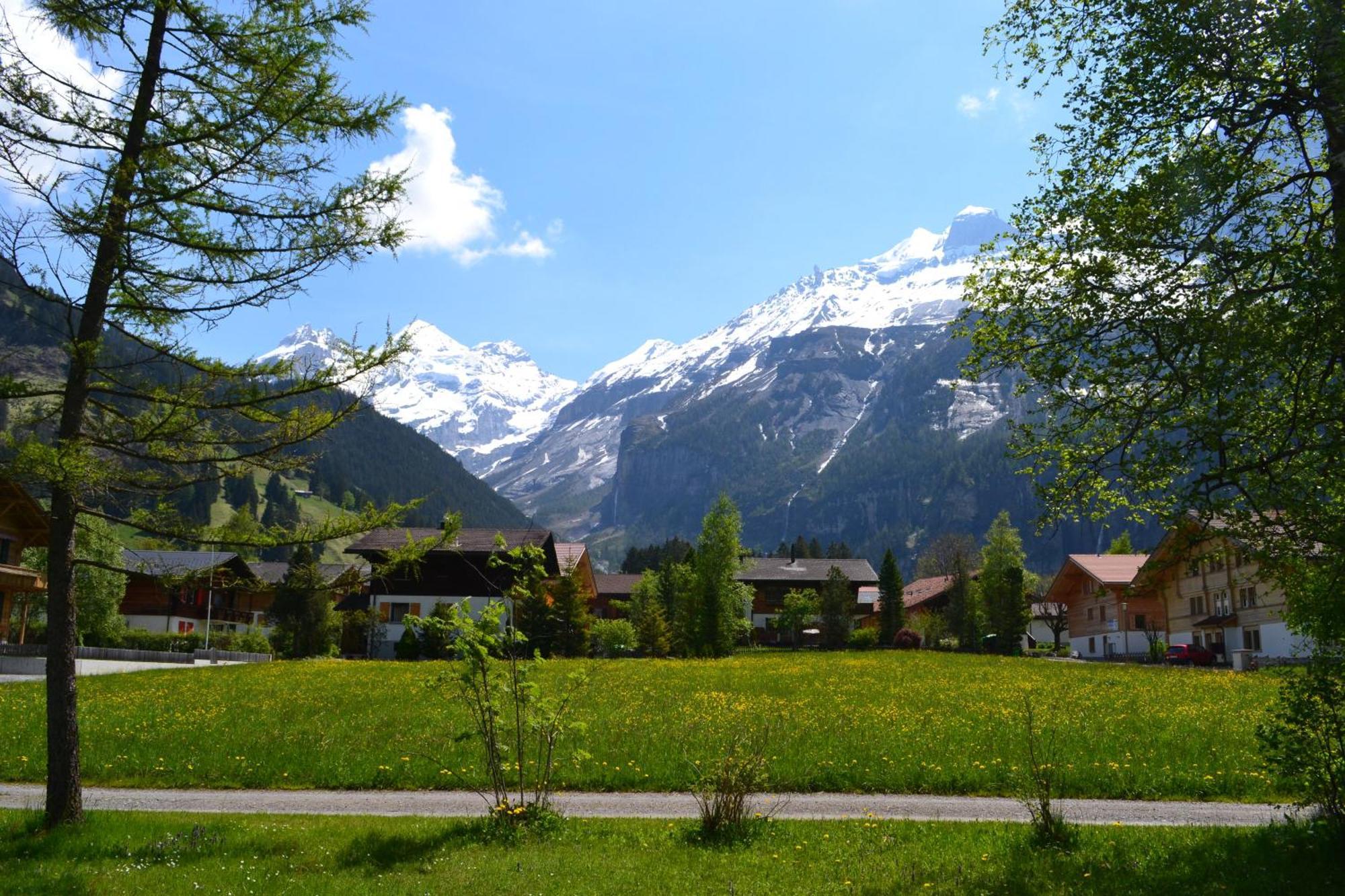 Bluemlisalp Hotel Kandersteg Exterior foto